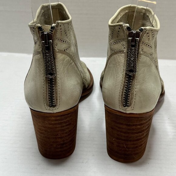 Veracruz Leather Perforated‎ Peeptoe Stacked Heel Ankle Bootie Tan Size 38/ 7.5 - Picture 7 of 11